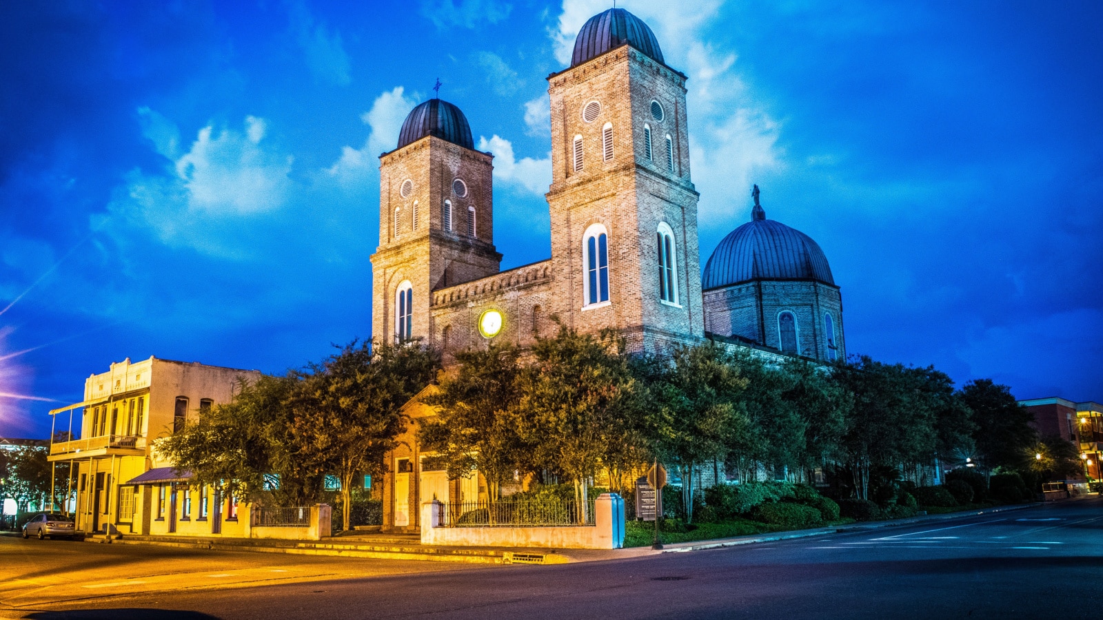 light trails at the Minor Basilica in Natchitoches Louisiana