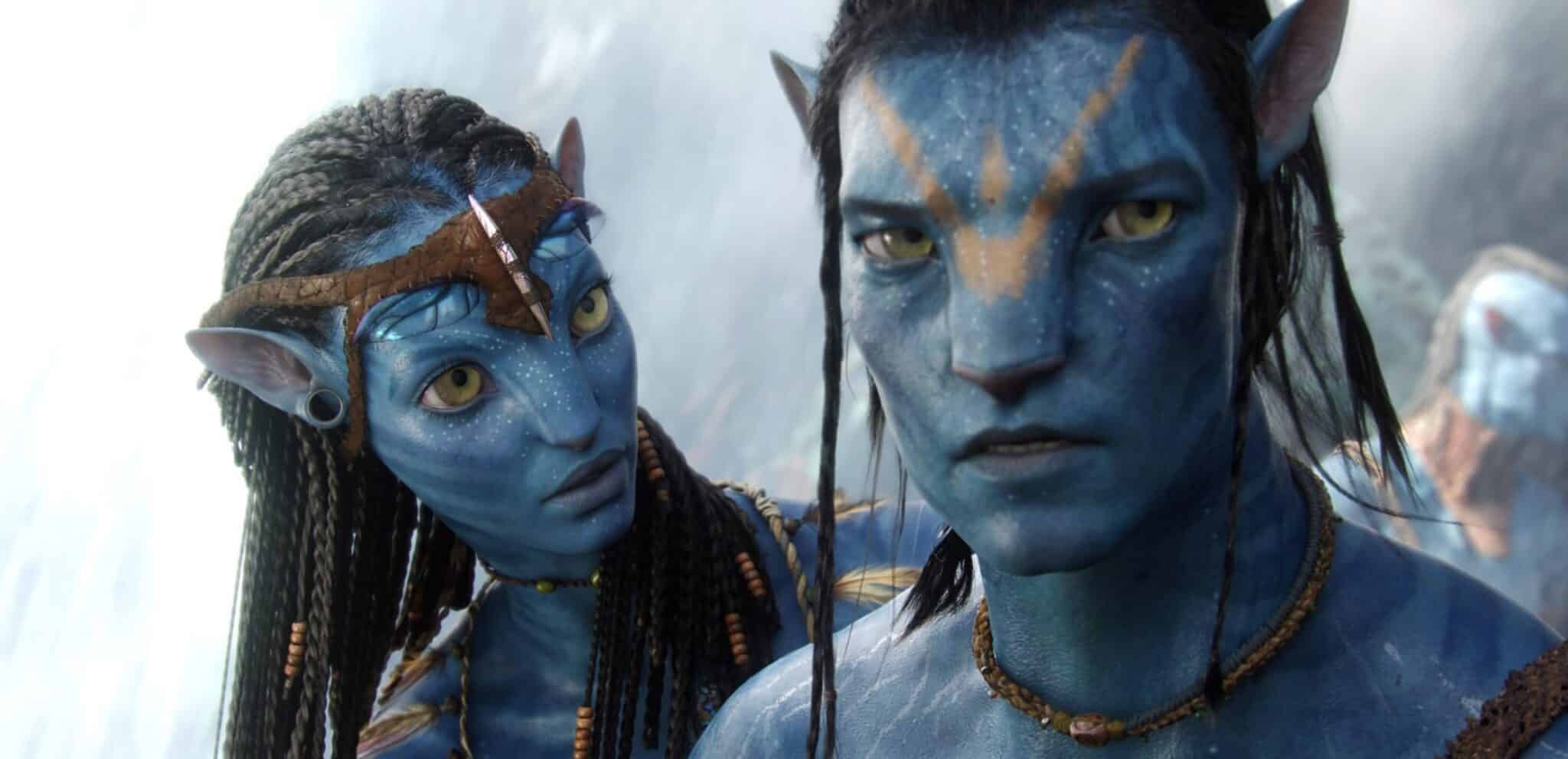 Zoe Saldana and Sam Worthington in Avatar (2009)