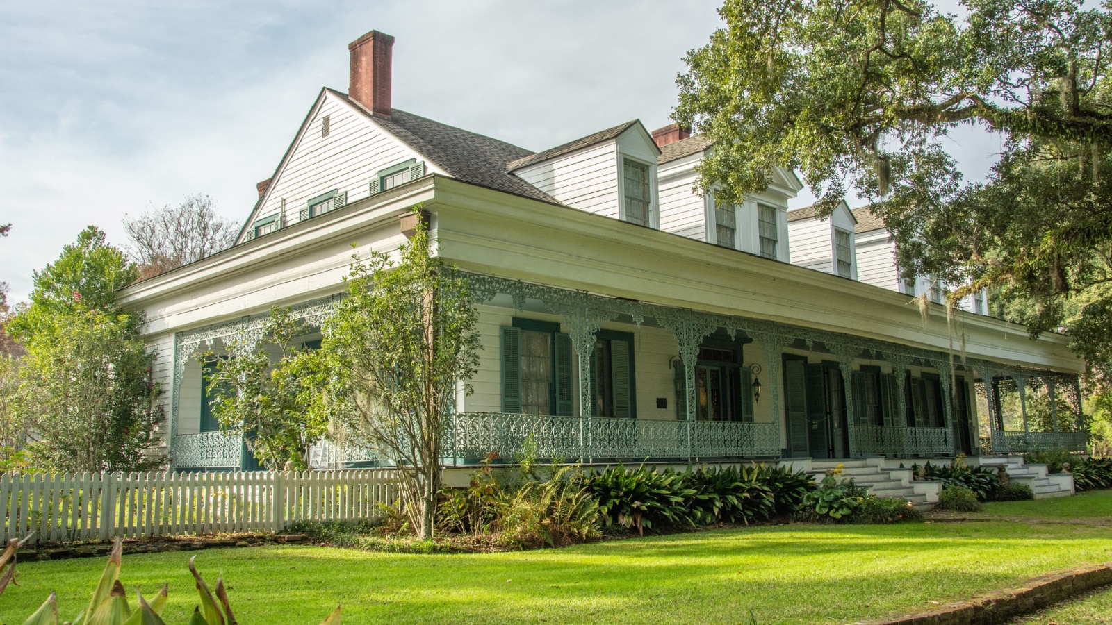 St. Francisville, USA – December 2, 2022 - Creole cottage style historic home and former antebellum Myrtles Plantation built in 1796 in St. Francisville, West Feliciana Parish, Louisiana