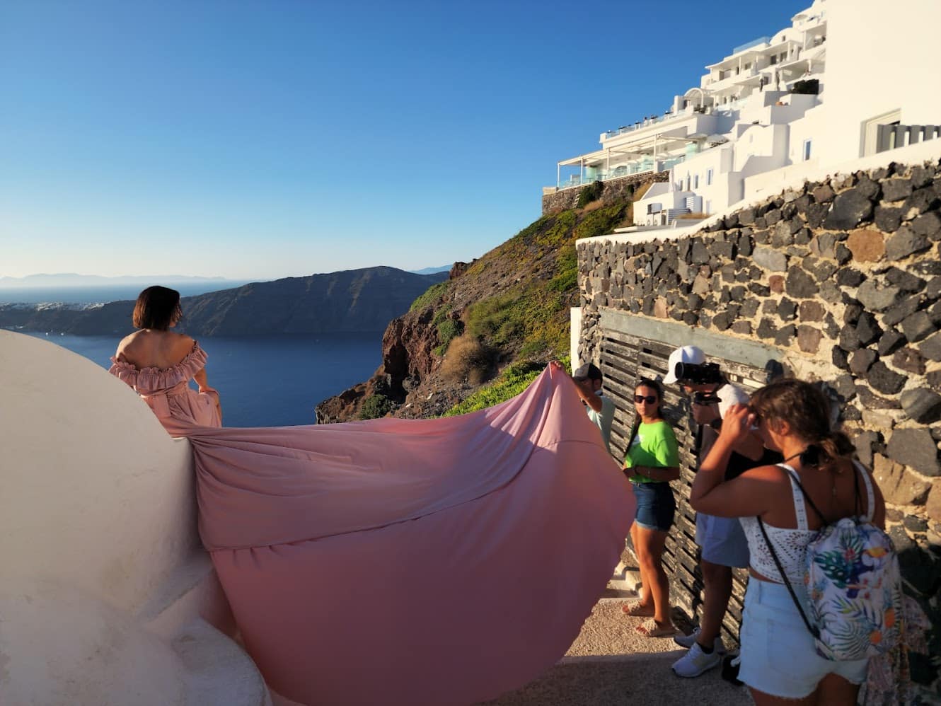 The crowds waiting while I take a photo in Santorini