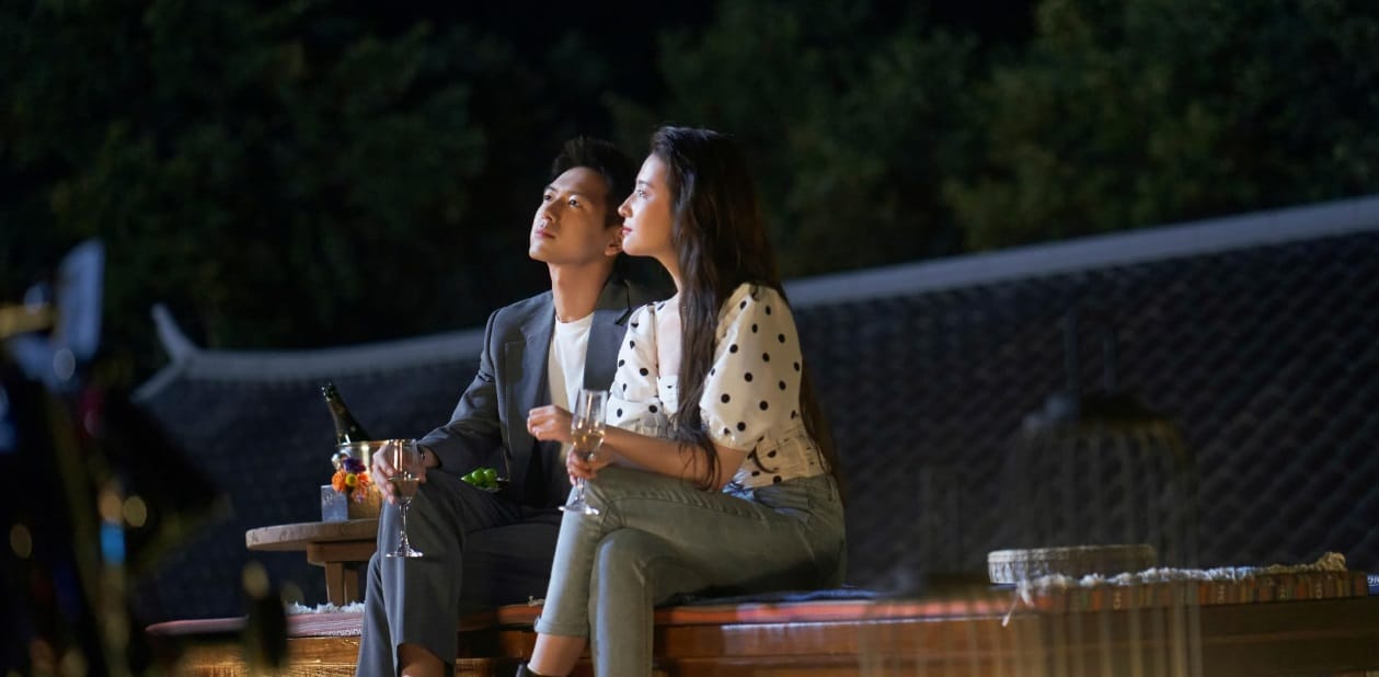 Liu Yifei and Xian Li in Meet Yourself (2023)