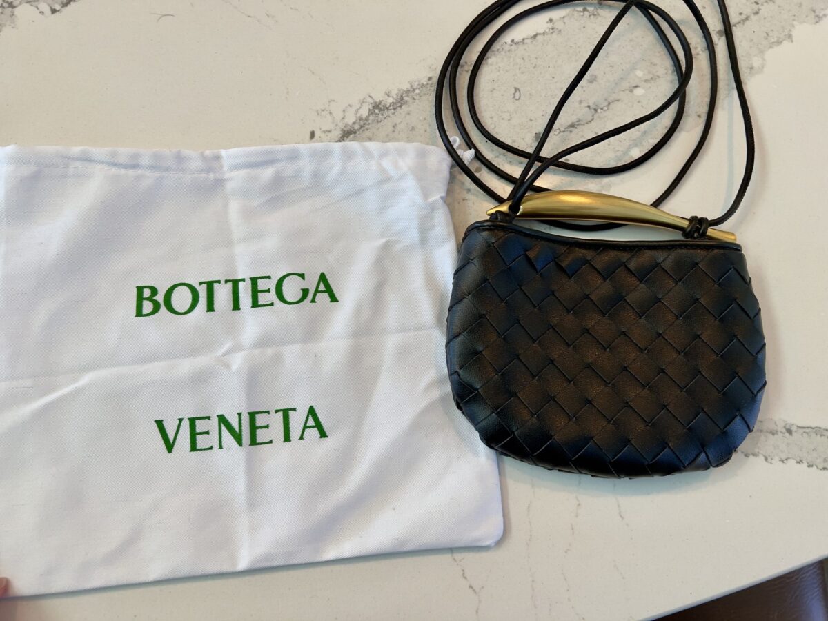 The fake Botttega Veneta mini sardine bag from DHgate