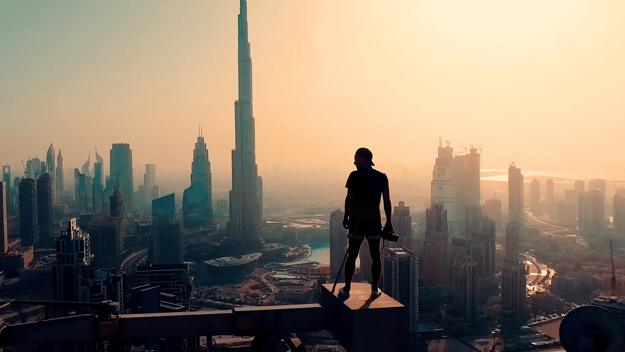 Tired of the Office? Dubai Is Hiring Travel Creators — No Experience Needed (Here’s How to Apply)