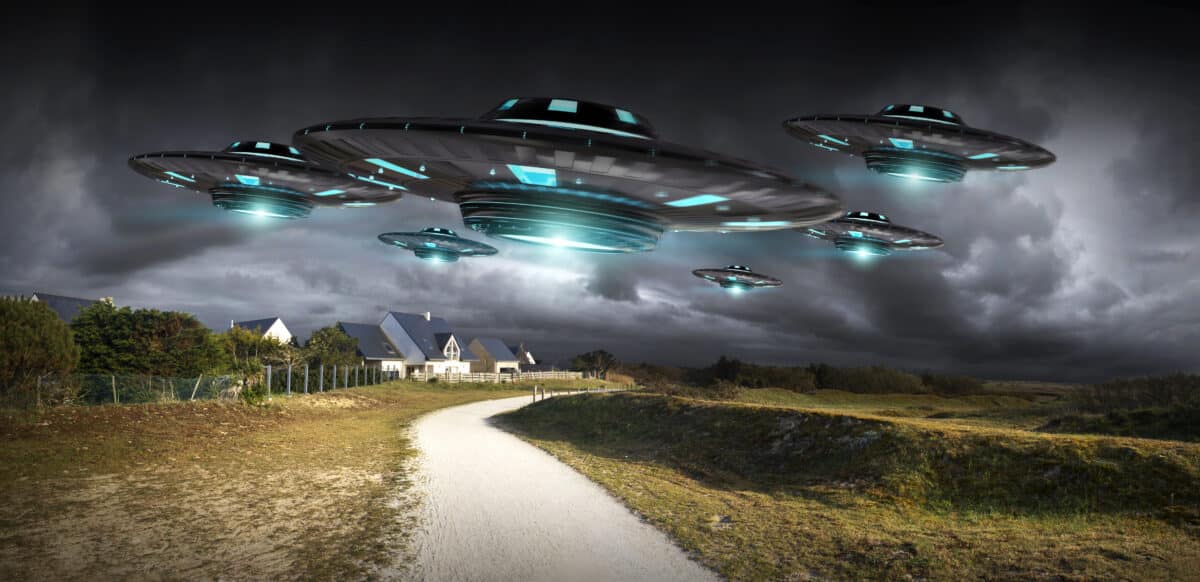 A New Study Reveals the 10 Biggest UFO Hotspots in the U.S.