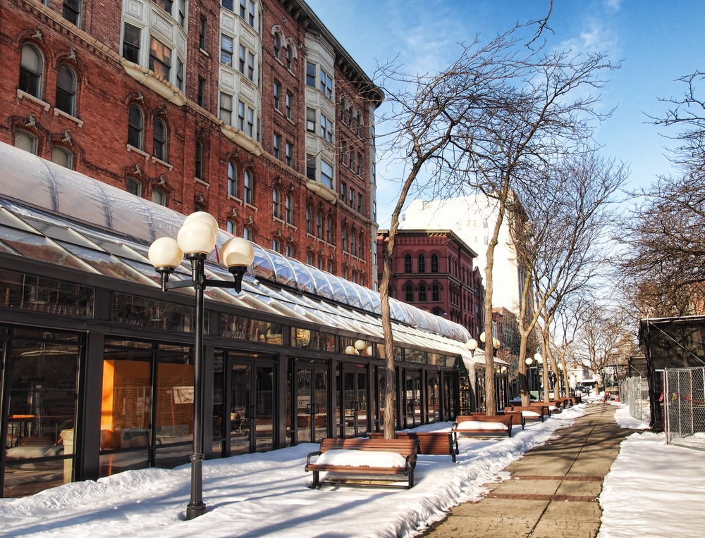 East Genesee Street in downtown Syracuse, New York between the SA&K Building and the State Tower Building