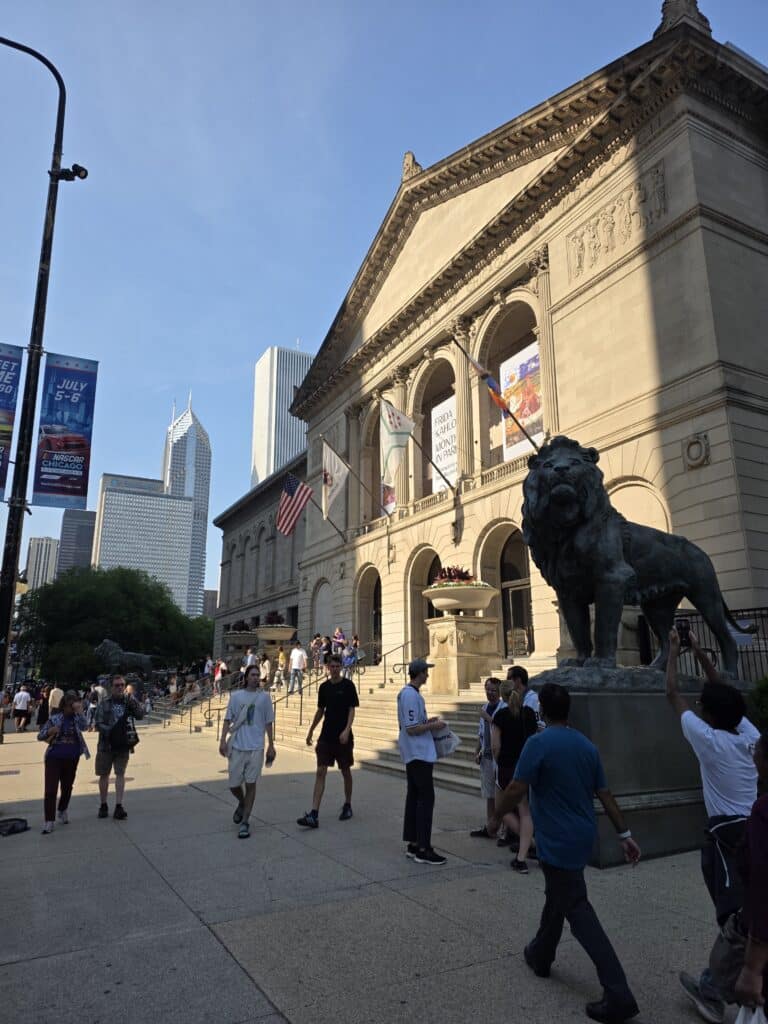 The Art Institute of Chicago the exterior