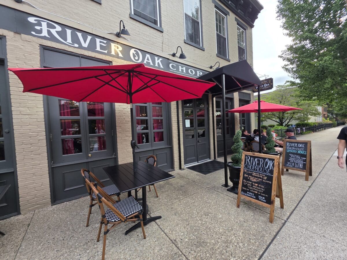 River Oak Chophouse