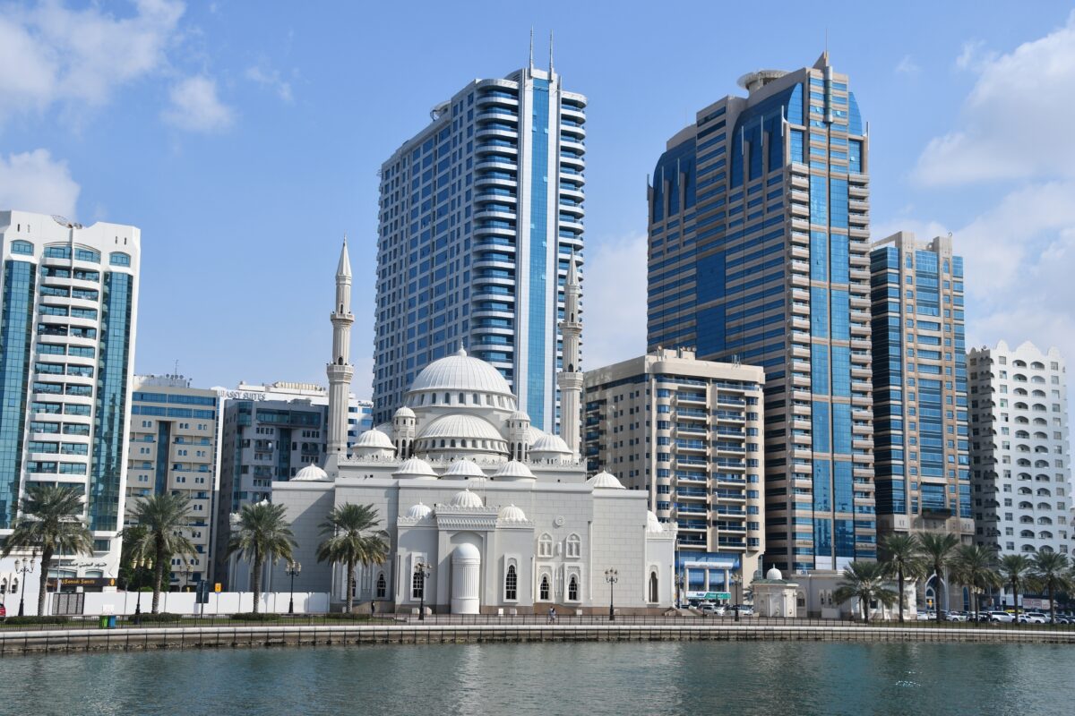 SHARJAH, UAE - JAN 3: View of Al Noor Mosque from Al Noor Island in Sharjah, United Arab Emirates, as seen on Jan 3, 2024.