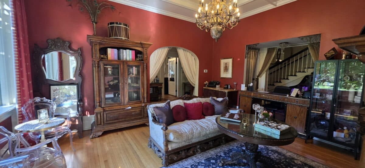 Lake Geneva Maxwell Mansion